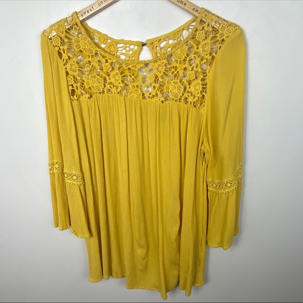 Torrid Boho Lace Inset Gauze Blouse Yellow Size 1X - Picture 3 of 10